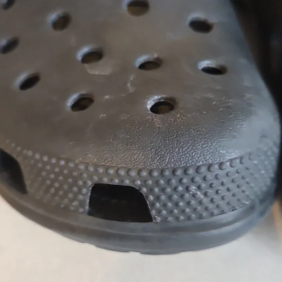 Black Crocs - Picture 5 of 8
